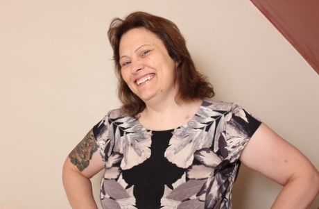 fat granny wanking cock beautiful archive