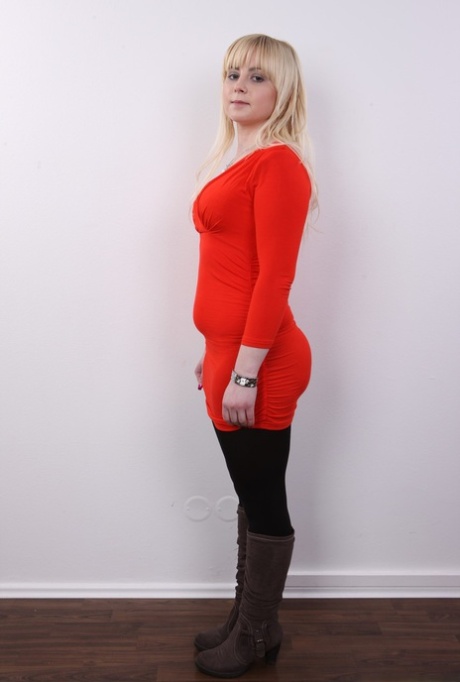 big ass in shiny leggings naked pics