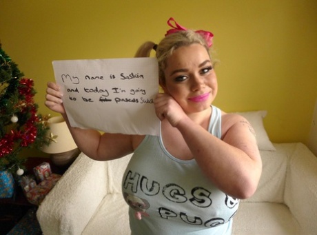 bbw curves pretty archive