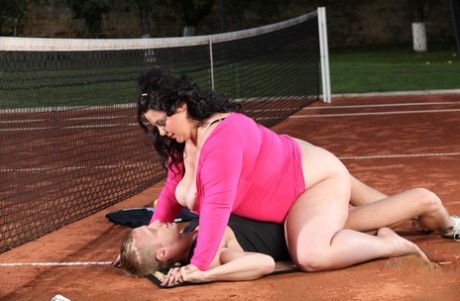 fat hairy blonde hd images