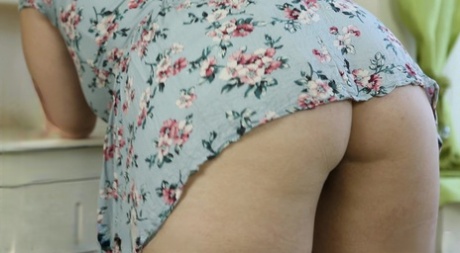 chubby girl spreads her legs perfect photo