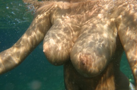 thick body hottie hot nude archive