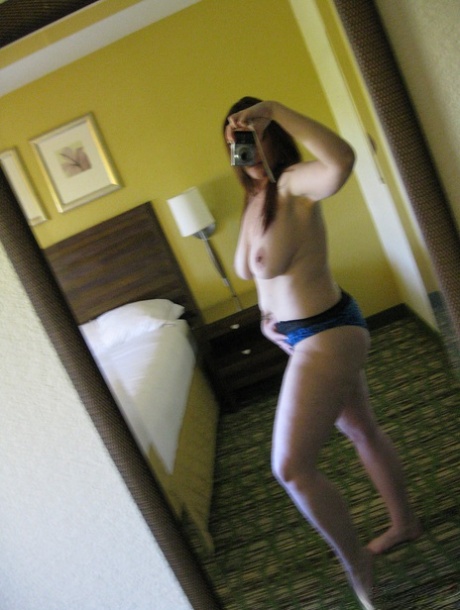 thick latina booty nude sexy xxx archive