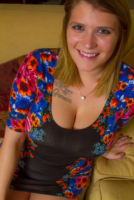 thick asian femdom porno pictures
