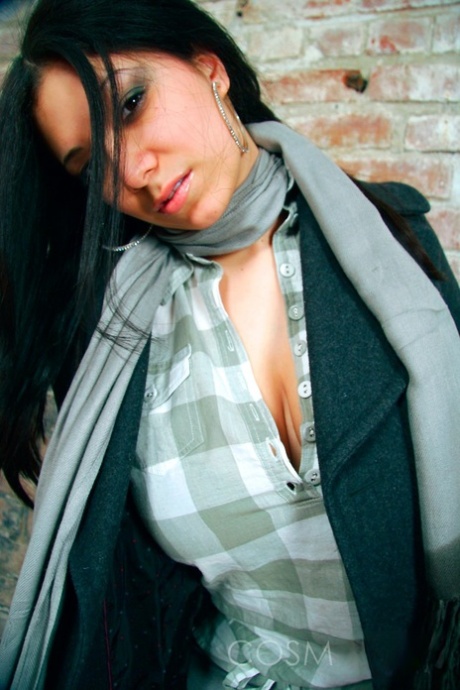 thick caucasian free xxx image