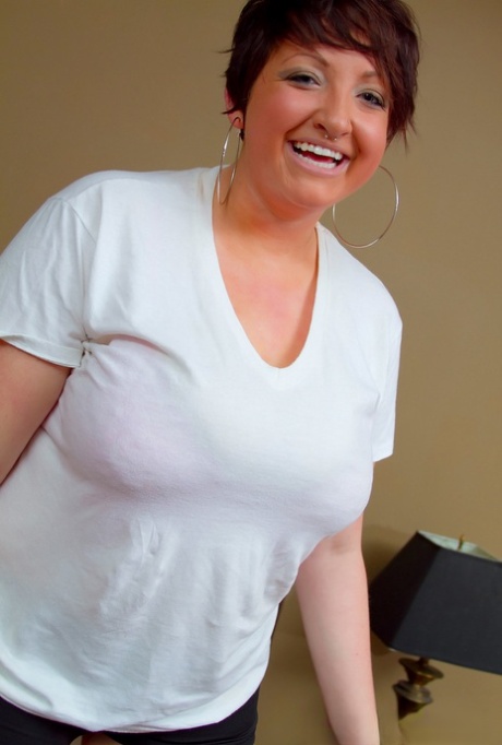 chubby public caught skewbald ass free images