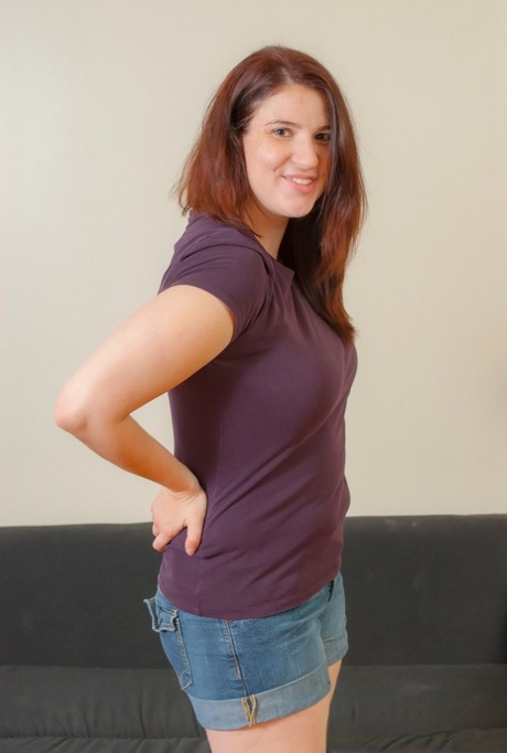 thick thighs tiny waist porn pic