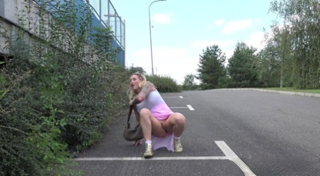 chubby melissa gets creampie top pics