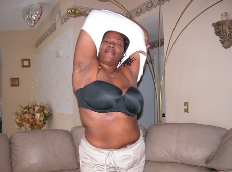 bbw granny boobs pics free naked archive