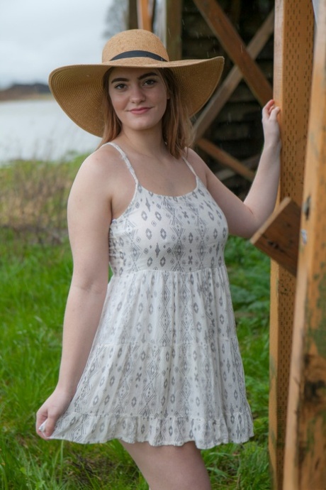jen amateur chubby girlfriend nice pic