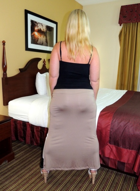 kelsey obsession dominated by a huge ass art nude photos