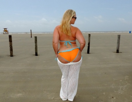 thick mature stepmom porn images
