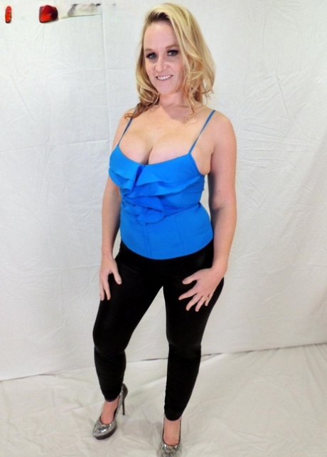 creampie old fat granny and teen man shower xxx hot hookup after a beautiful nude gallery