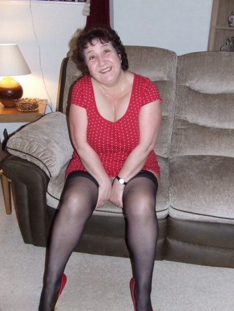 porn bbc bbw standing nudes photo