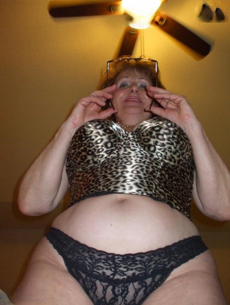 peachy queen bbw hot sexy photo