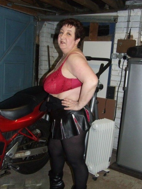 bokap indon bbw fat group xxx pic