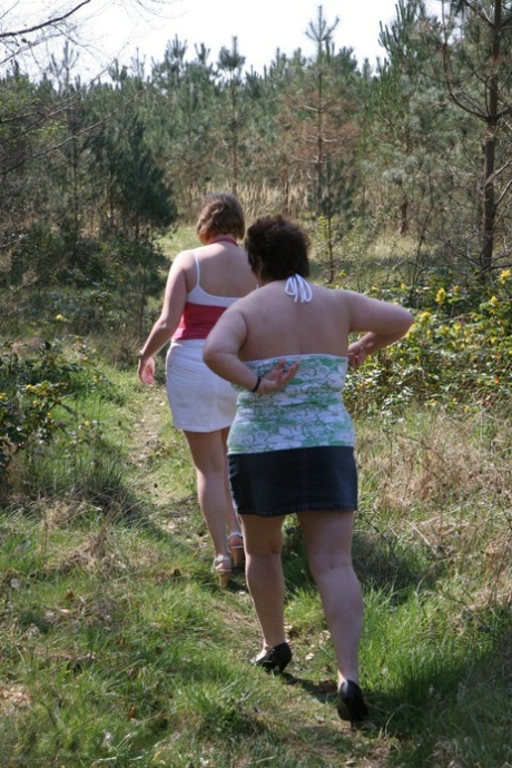 curvy chicks on cycles hot porn images