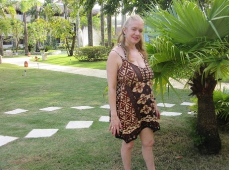 fat russian women nudes picture
