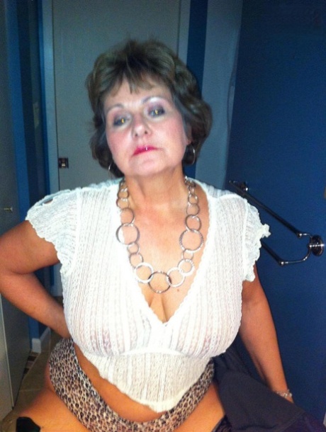 female friendly bbw beautiful photo