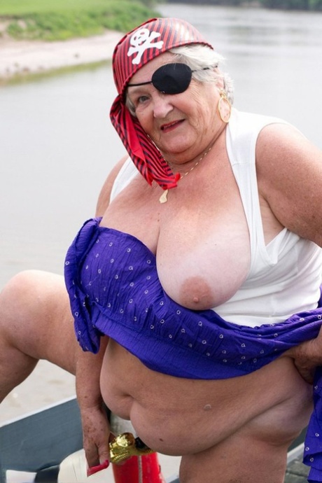 bbw redhead strapon fucks guy perfect pic