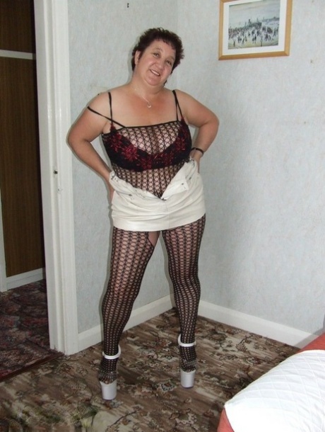 thick heavy duty cum art porn photos