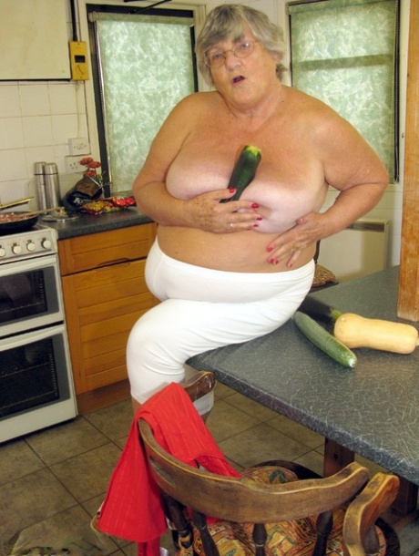 white bbw bbc homemade art nude picture