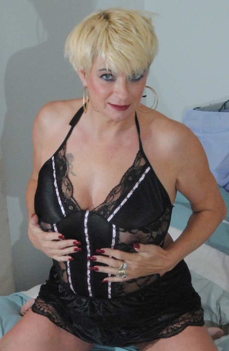 fat ass anal dildo naked images