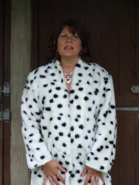 fat pigs beautiful naked photos