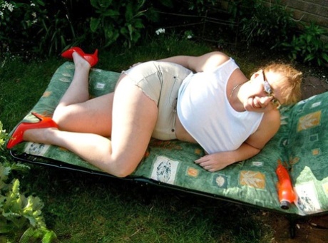 bbw sucking on biggest cock shes ever had sexy nudes photo