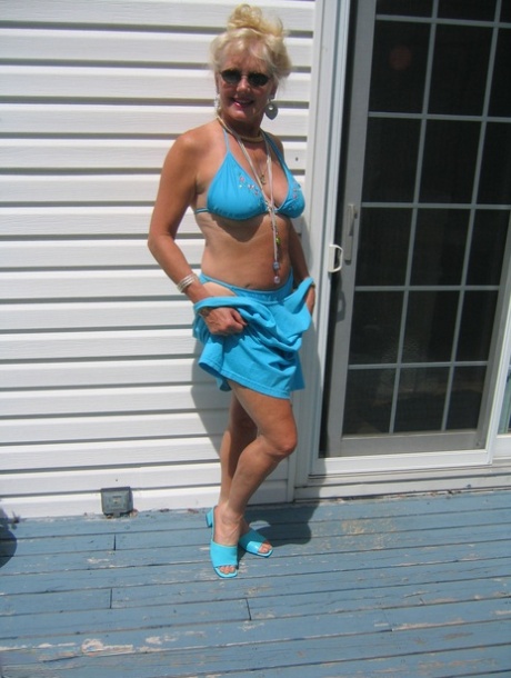 big titted teen gets nailed by a fat taxi driver art nude images
