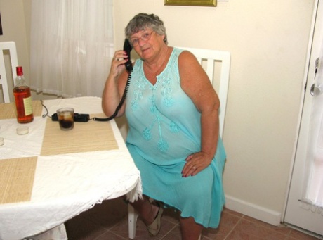 wendy wett bbw farts nice pics