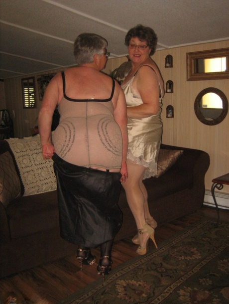 chicks with fat asses beautiful archive