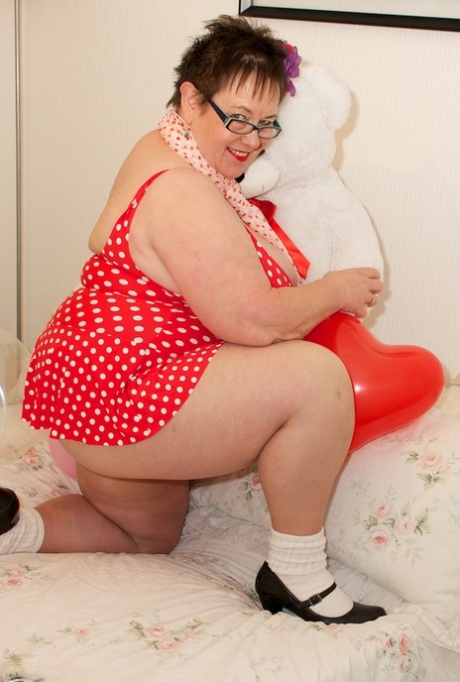 fat booty white girl gets interracial dick down hd pics