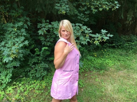 gigantic bbw naked images
