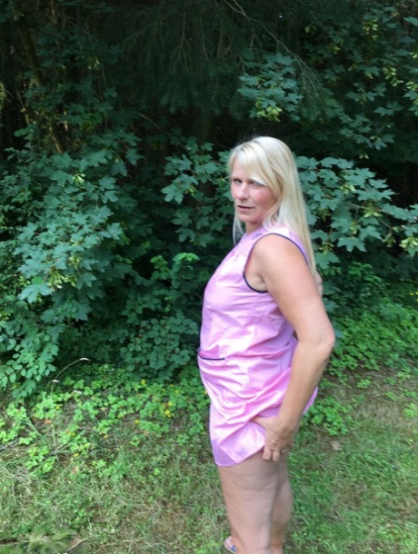 huge sagging tits plump top images