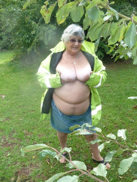 bbw devil beautiful naked img