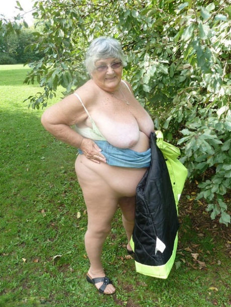 bbw milf from uk abbey anniston in bukkake fun sex archive