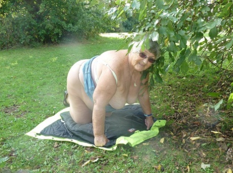 chubby grandma pussyfucked on all fours pornographic img