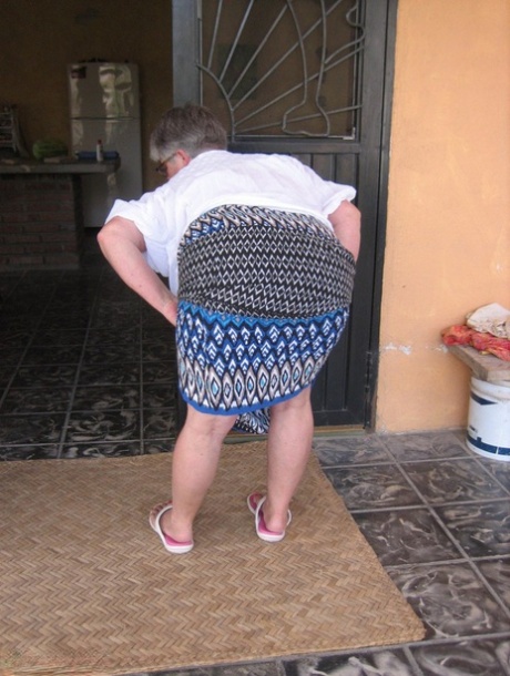 amateur curvy girlfriend best image