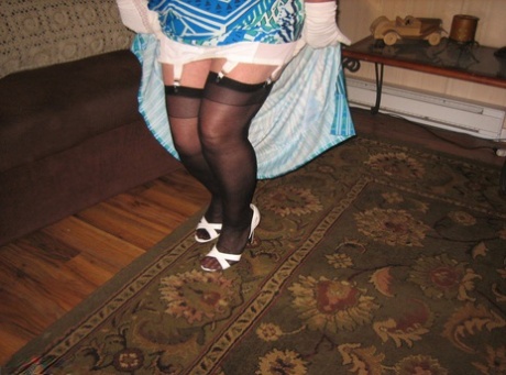 thick hispanics beautiful nude images