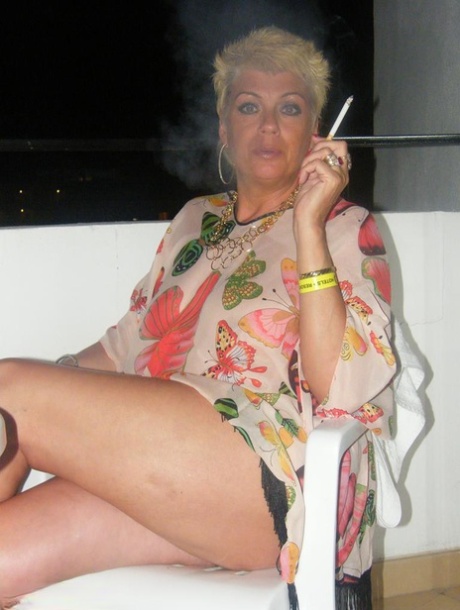 big ass oil and horney hot pic