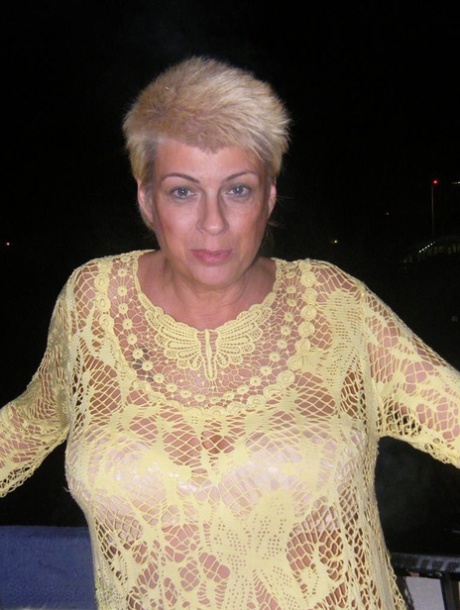 chubby huge tits homemade hot photos