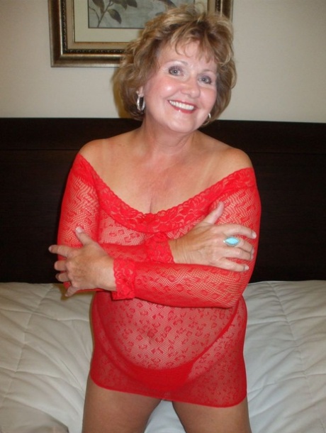 thick american girl top pics