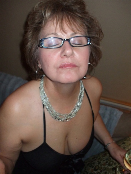 bbw mom ignores her sons calls to ride dick beautiful xxx images