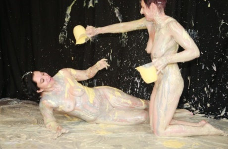 chubby girls doing kama sutra beautiful photos