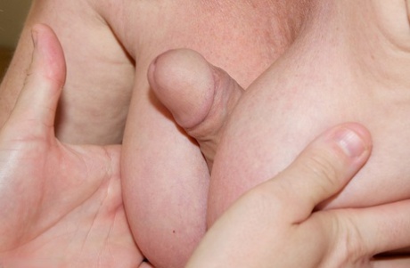 plumper ho getting her slit pumped with cock hot naked pictures