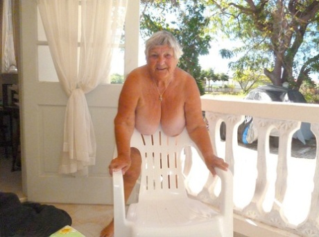 hairy chubby teen girl free sex archive