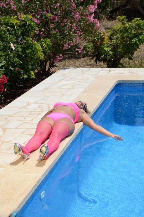 slim thick ebony thot beautiful xxx picture