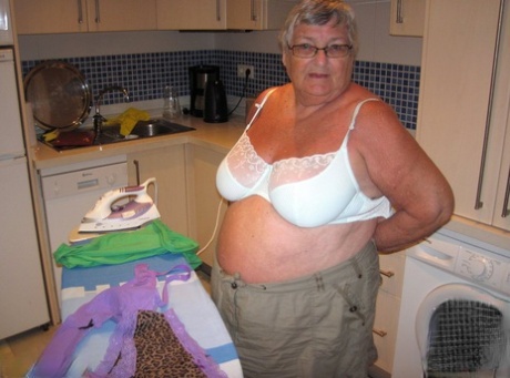 granny anal fat hairy pussy beautiful nude gallery