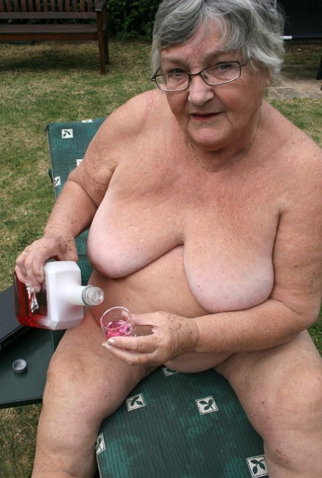 the nurse with the big fat ass hd pictures